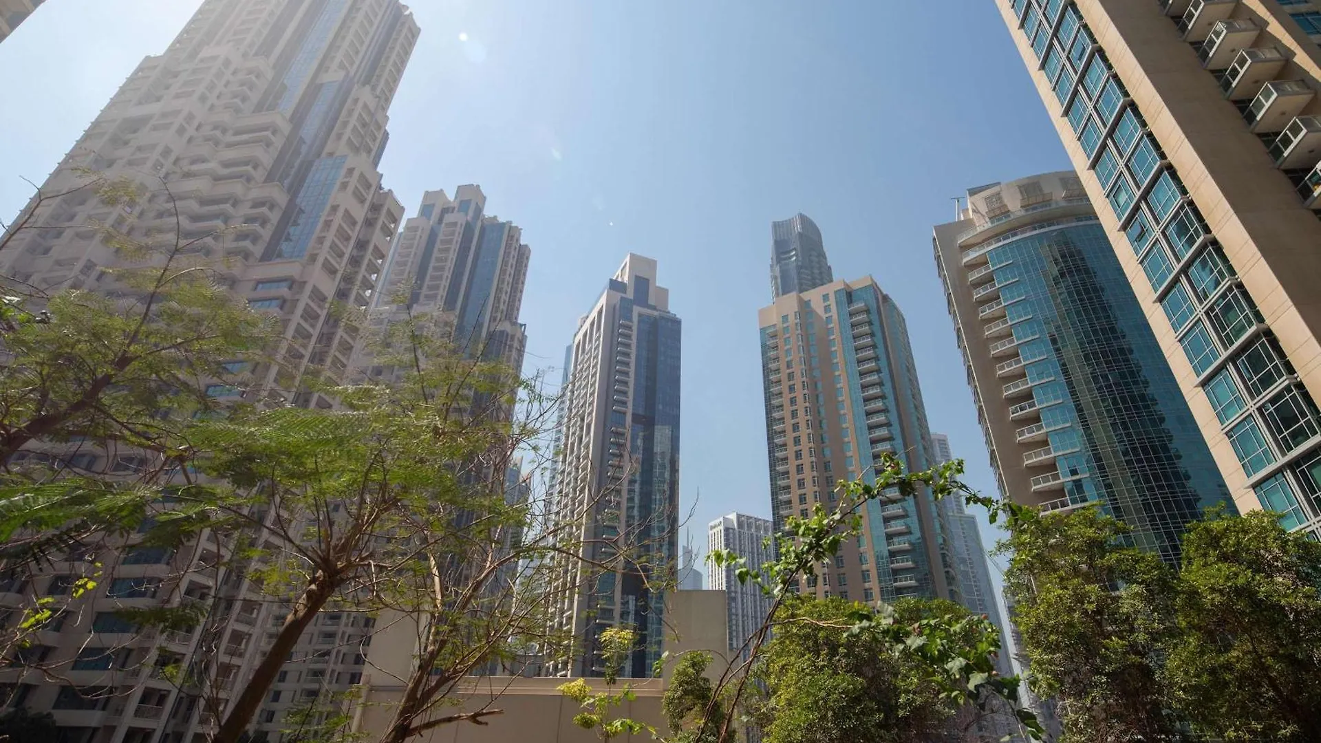 Frank Porter - The Residences 5 Dubaj 0*,  Spojené arabské emiráty
